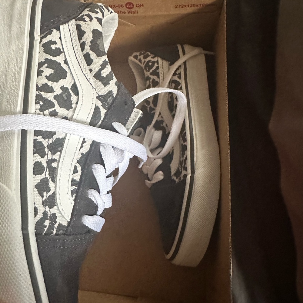 Vans Old Skool Black and White Leopard Sneakers- kids